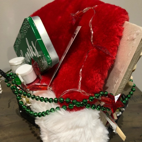 Small Festive Curated Pre-Wrapped Holiday Gift Basket - Picture 6 of 7